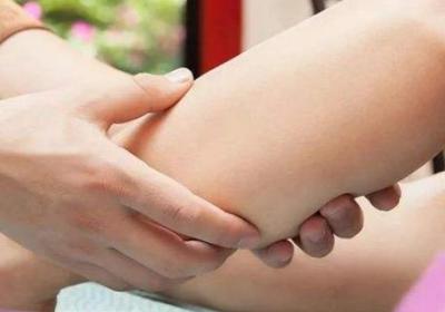 如何按摩小腿解除疲劳