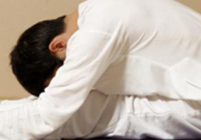 肩部锻炼后拉伸方法