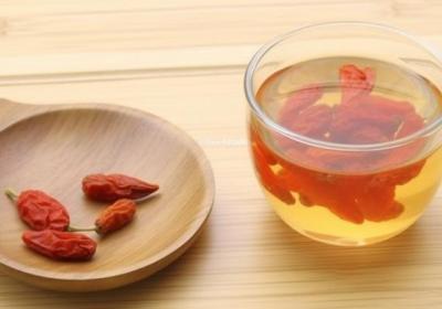 桑葚枸杞泡酒的功效与作用