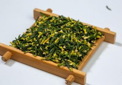 莲子心的功效与作用、禁忌和食用方法