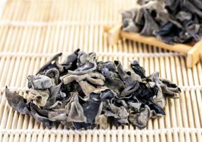 木耳的功效与作用、禁忌和食用方法