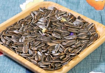 葵花籽的功效与作用、禁忌和食用方法