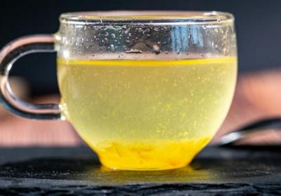蜂蜜水的功效与作用、禁忌和食用方法