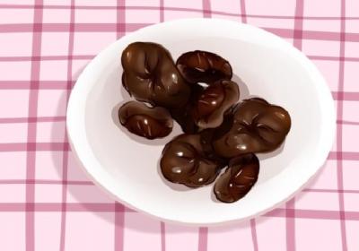 黑木耳的功效与作用、禁忌和食用方法