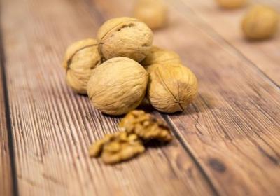 核桃油的功效与作用、禁忌和食用方法