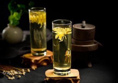菊花泡水喝的禁忌