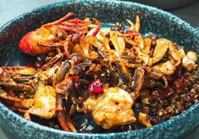 吃羊肉能吃螃蟹吗