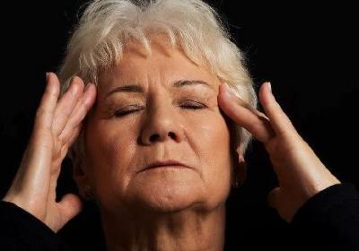 中医如何治疗老人中风后的吞咽困难
