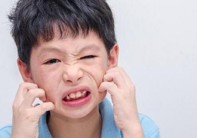 荨麻疹为什么晚上起