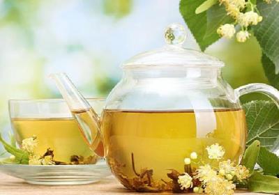 菊花泡水喝有什么作用？菊花经常泡水喝有三大功效