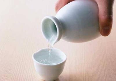 健康知识：早上空腹喝蜂蜜水是好还是坏