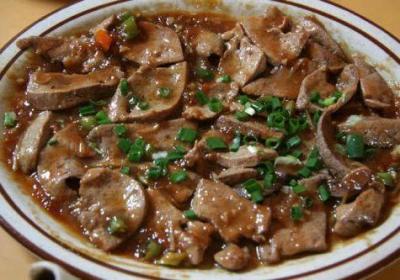 夜明砂蒸猪肝的食疗制作方法