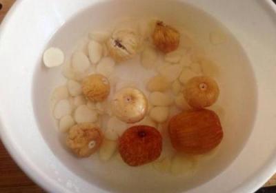 青天葵南北杏瘦肉汤的食疗制作方法