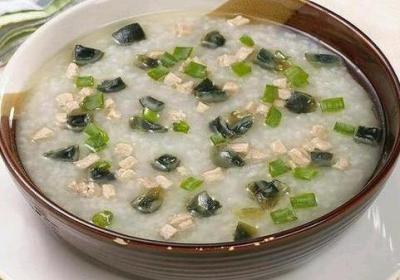 田螺芹菜咸蛋粥的功效与作用及做法