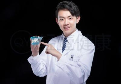 冠周炎的症状有哪些？