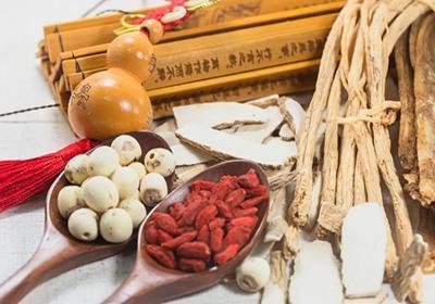 中医分型治疗经前乳房胀痛
